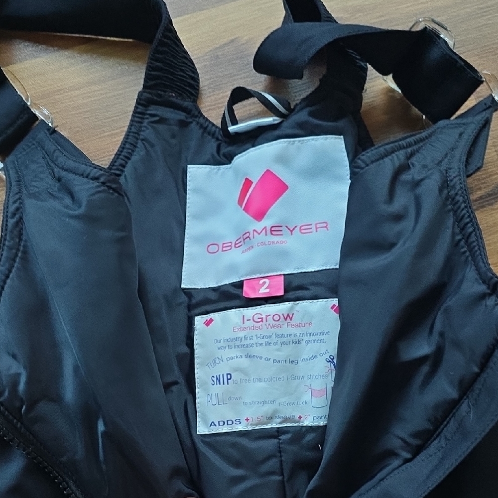 Obermeyer Black I-Grow size 2T snowpants
